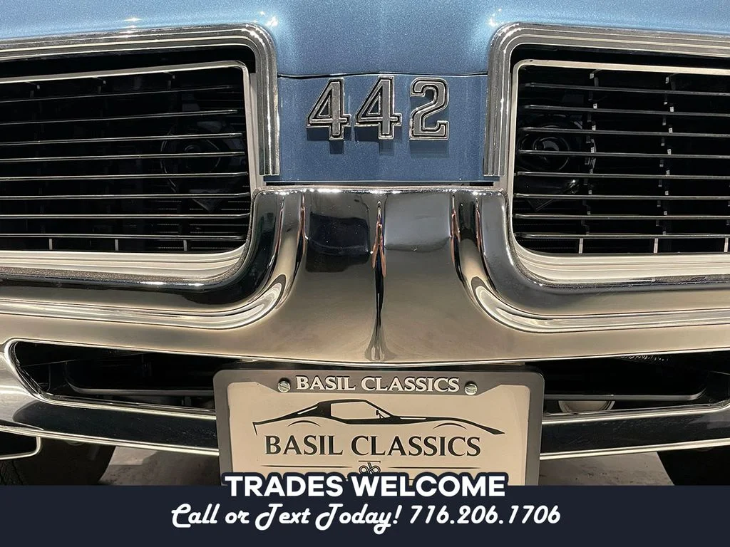 Used 1969  Oldsmobile  image 25