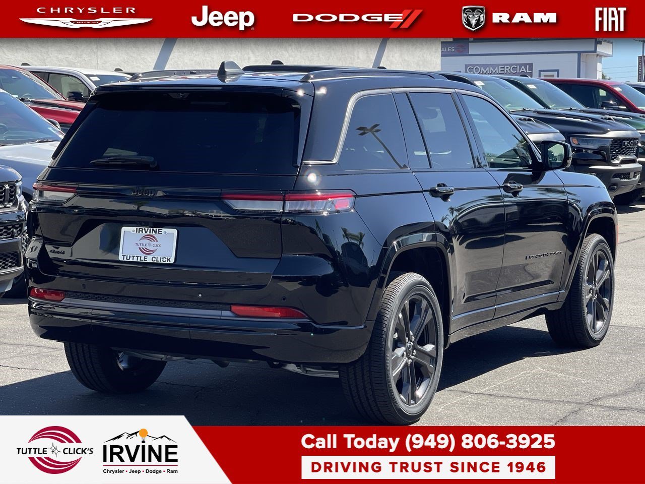 New 2027 High-Gloss Black Paint Jeep Limited Reserve image 12