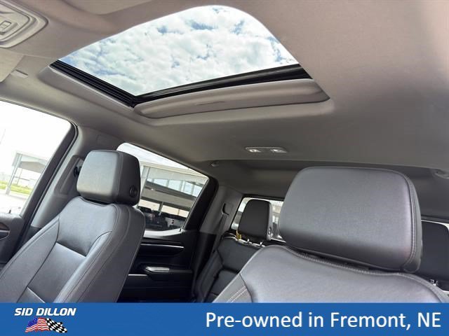 Used 2022 Onyx Black GMC SLT image 15