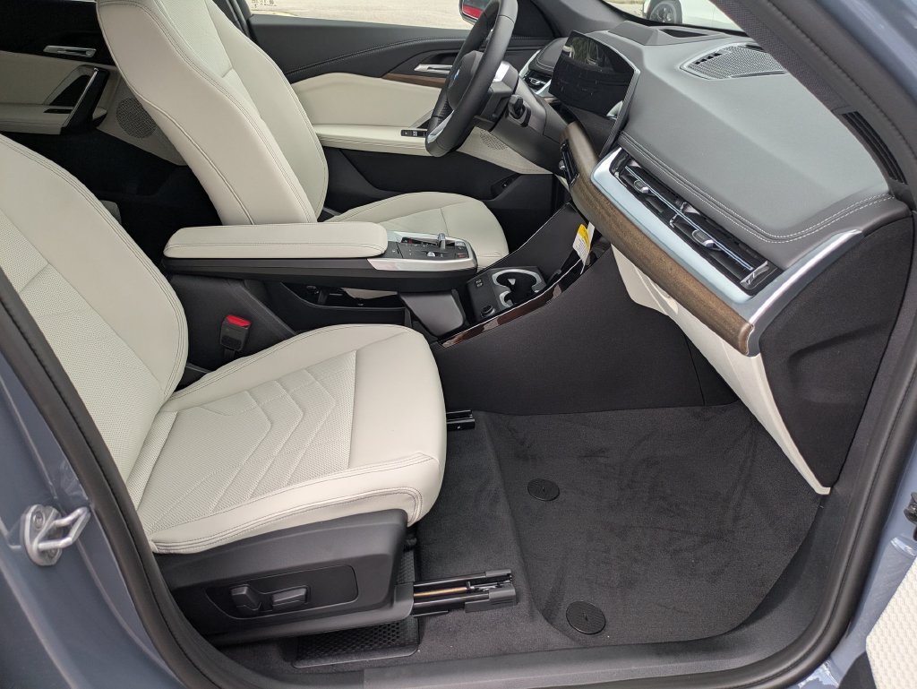 New 2027 Storm Bay Metallic BMW xDrive28i image 25