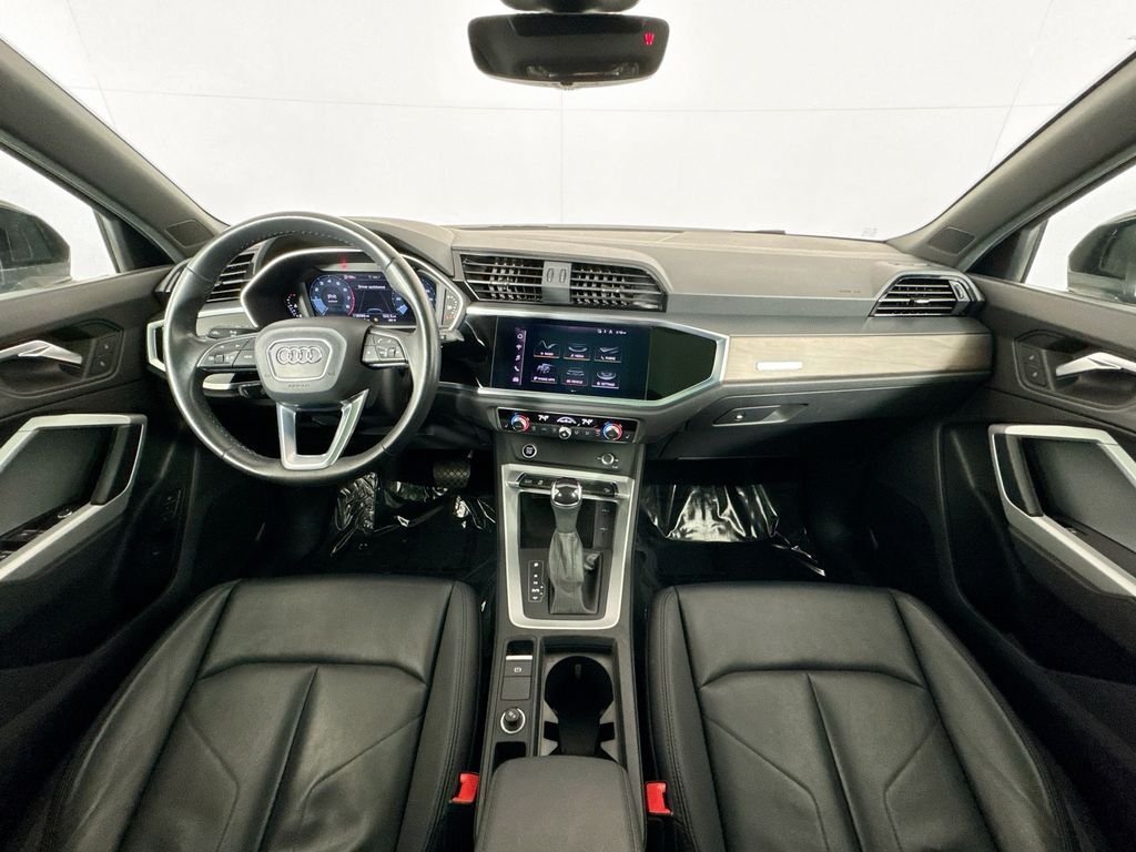 2022 Audi Q3 Premium - Photo 7