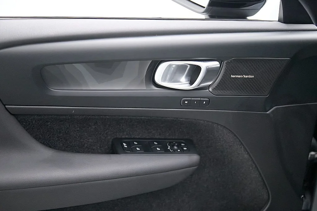 Certified Used 2023 Thunder Grey Volvo Ultimate image 11