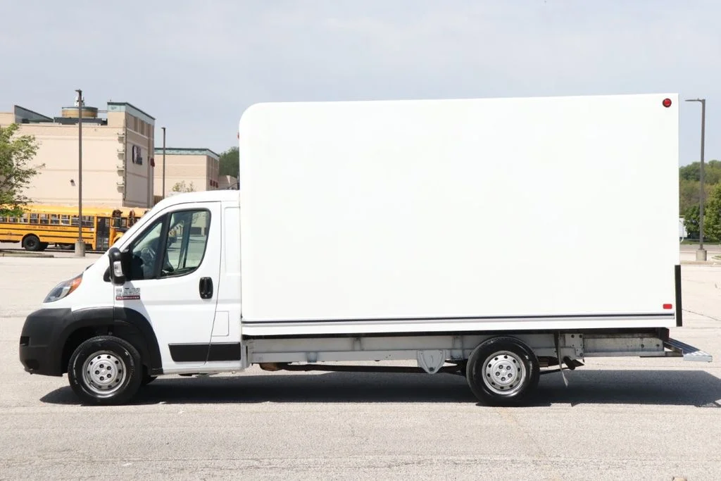 Used 2022 Bright White Clearcoat Ram BOX image 5
