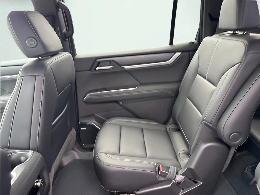 2026 GMC Acadia Elevation - Photo 22