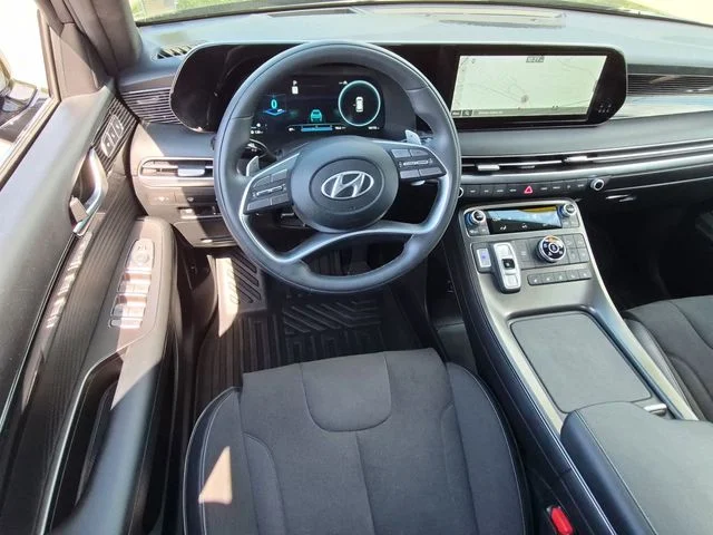 Used 2025 Black Hyundai Calligraphy Night Edition image 31