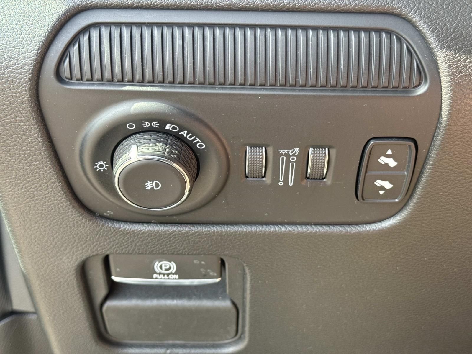 Used 2024 Silver Jeep Series II image 22