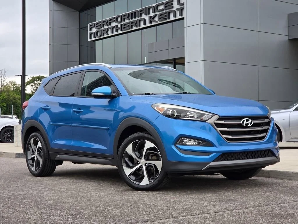 Used 2016 Hyundai Tucson Sport with VIN KM8J3CA27GU229853 for sale in Fort Wright, KY