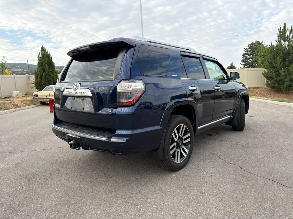 Used 2020 Nautical Blue Metallic Toyota Limited image 4