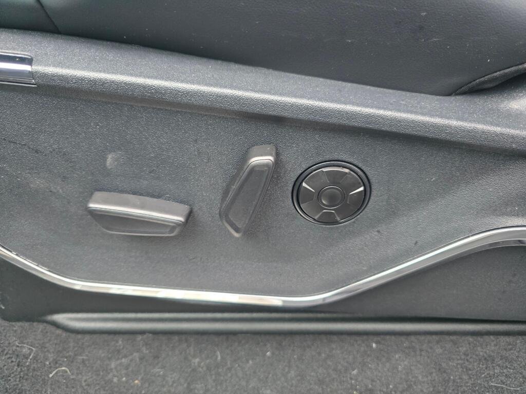 New 2026 Carbonized Gray Metallic Ford F-250® Platinum® image 18