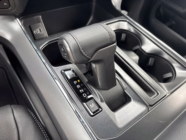 New 2026 Oxford White Ford T-Sport XLT image 62