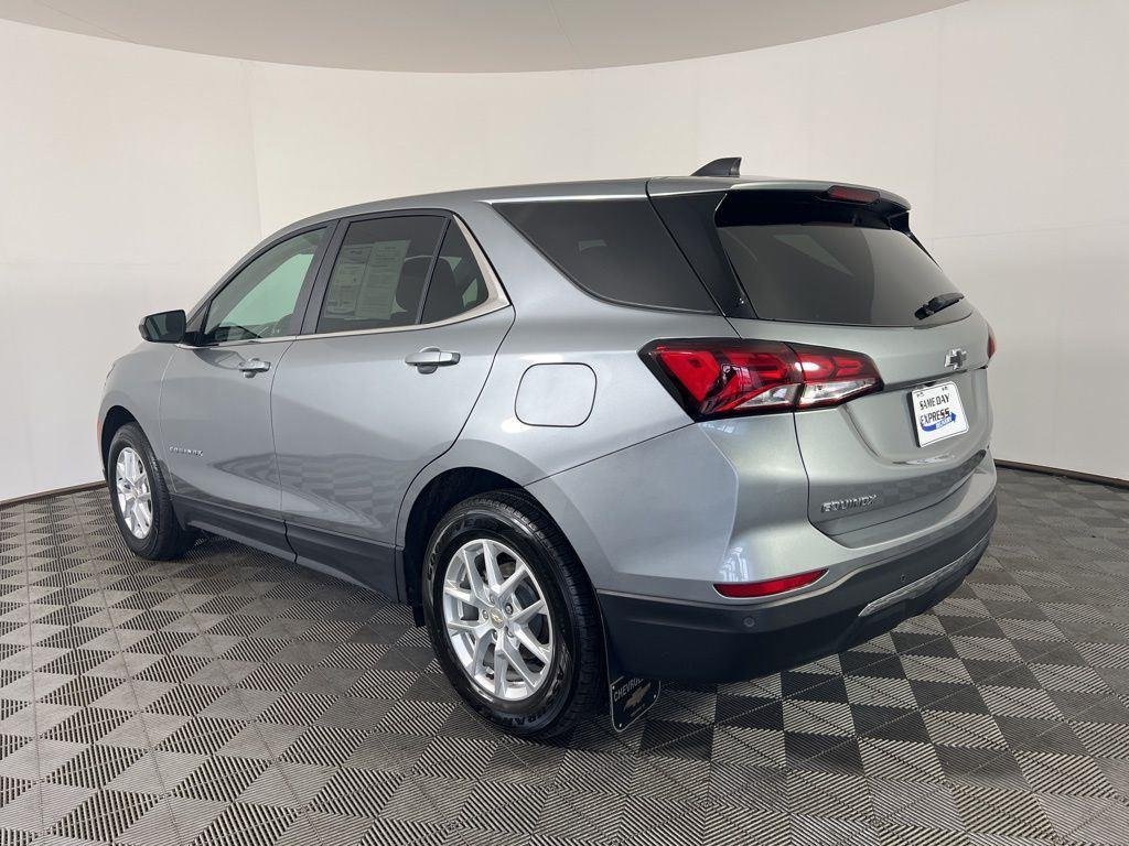 Used 2024 Sterling Gray Metallic Chevrolet LT image 7