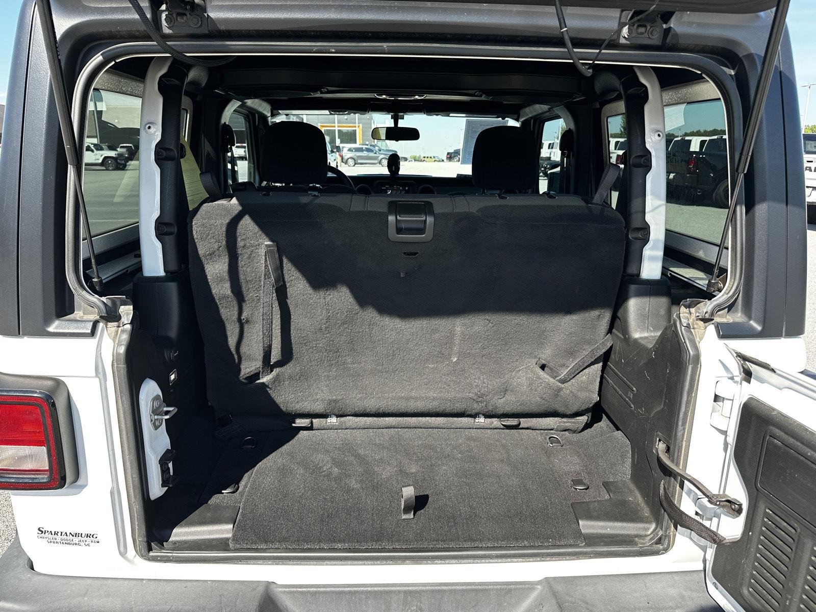 Used 2023 Bright White Clearcoat Jeep Sport S image 10