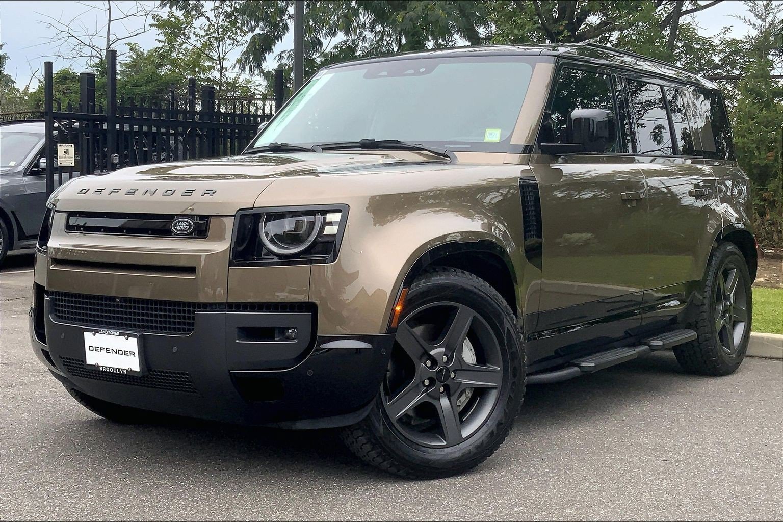 2026 Land Rover Defender 110