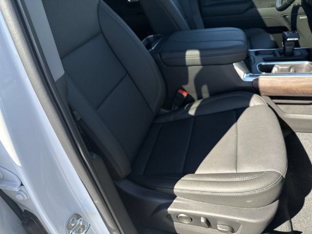 2026 GMC Sierra 1500 SLT - Photo 35