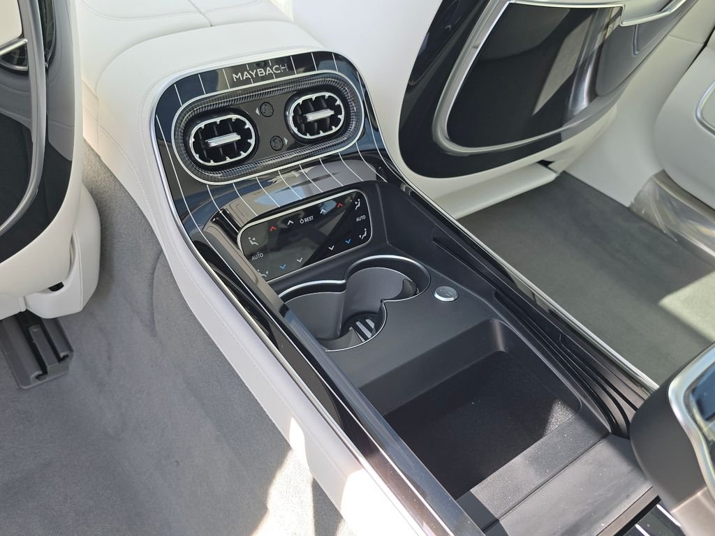 New 2027 Sonoran Brown Metallic Mercedes-Benz S 580 image 27