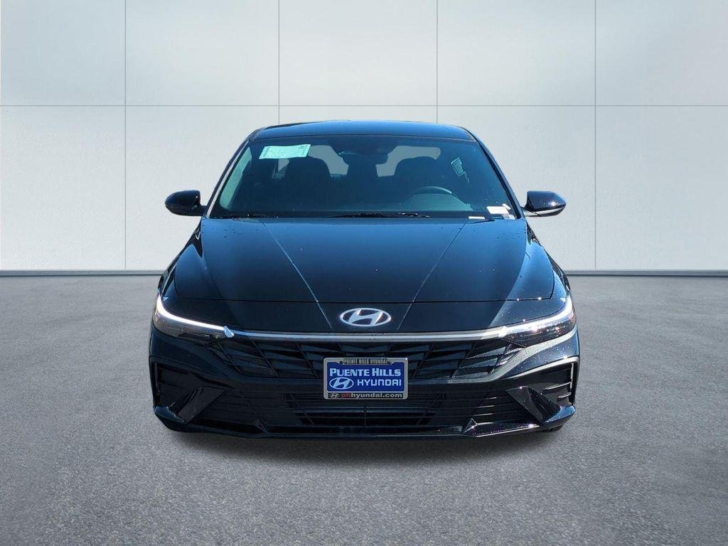 New 2026 Black Hyundai SEL Sport image 2