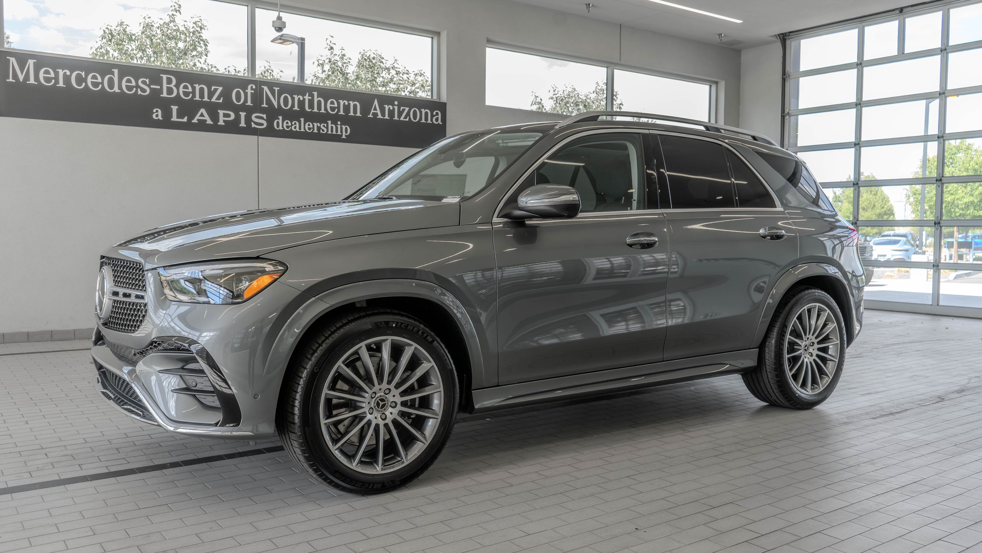 New 2026 Selenite Grey Metallic Mercedes-Benz GLE 450 image 3
