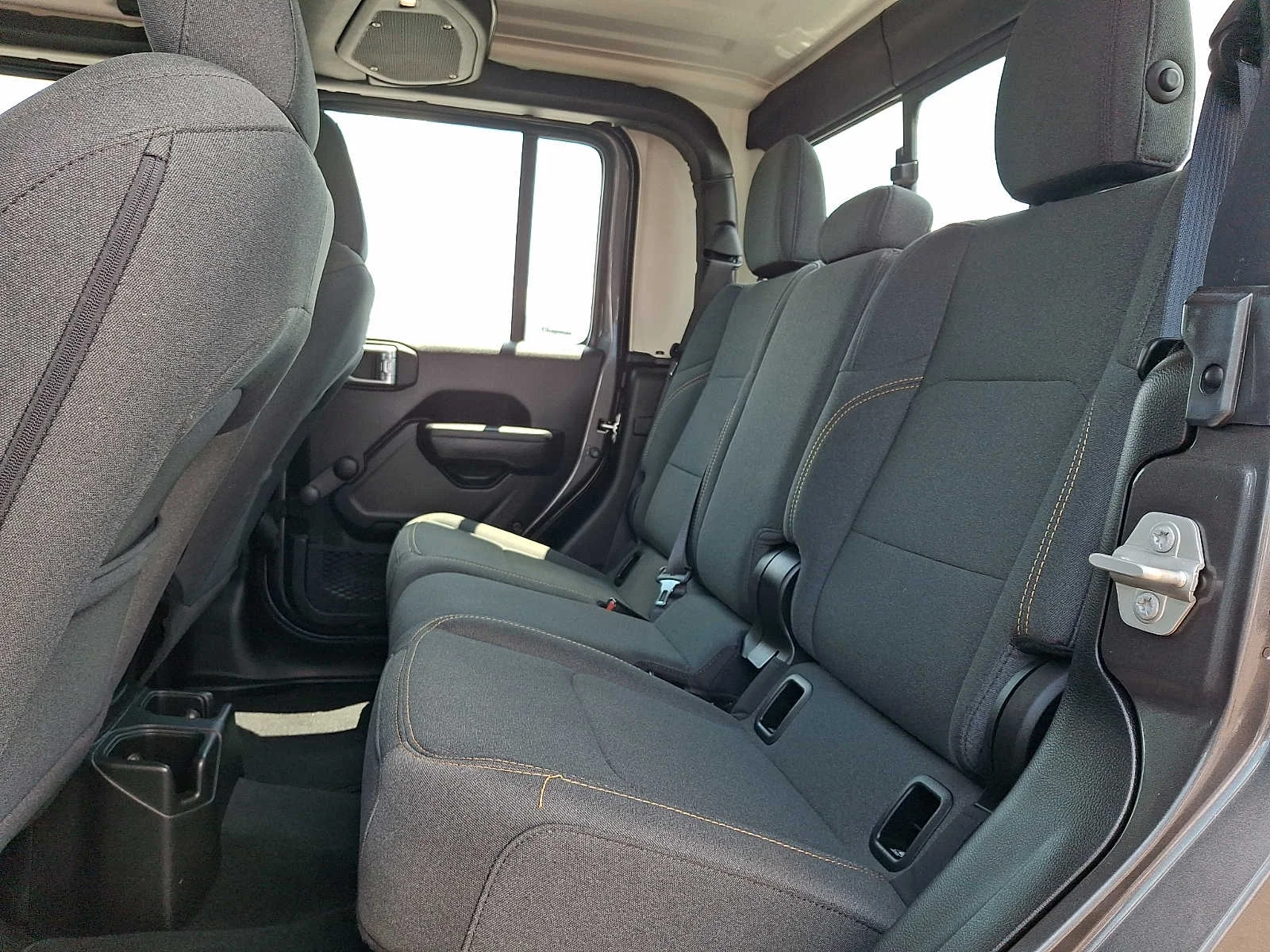 2024 Jeep Gladiator Sport - Photo 10