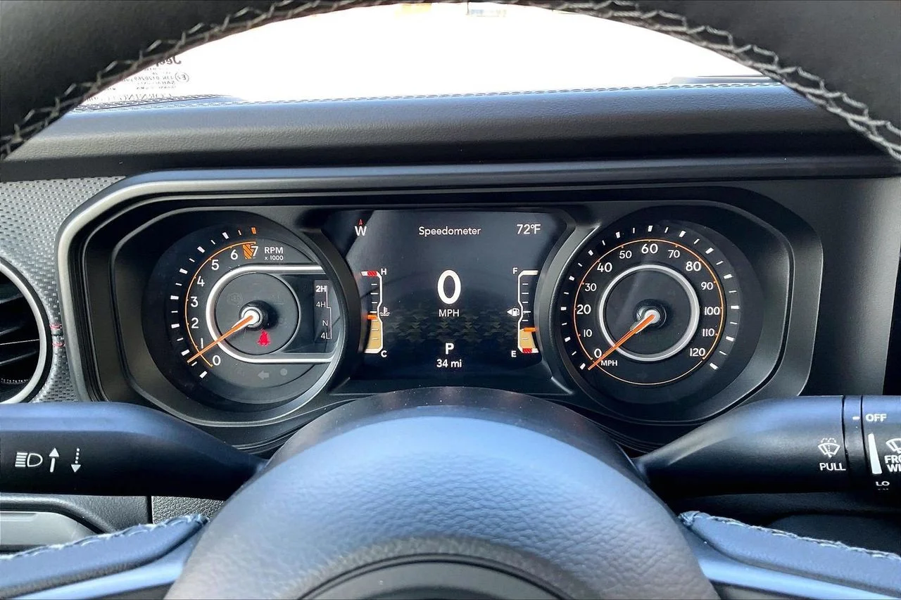New 2026 Goldilocks (DISC) Jeep Rubicon image 10