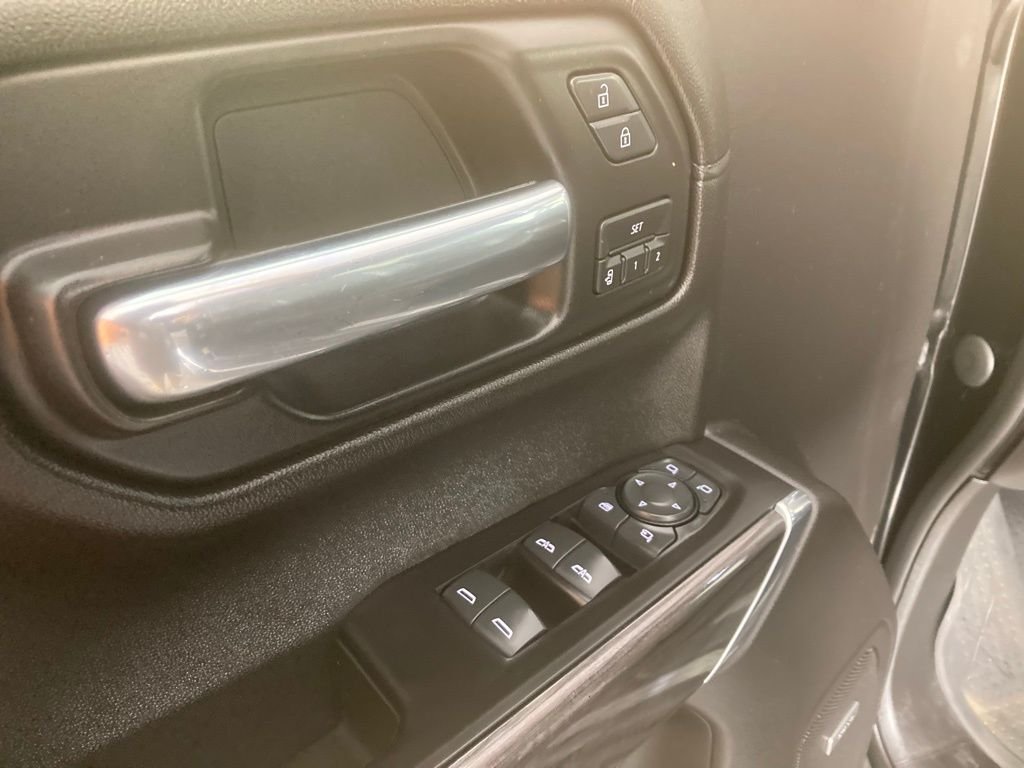 Used 2019 Black Chevrolet LTZ image 11