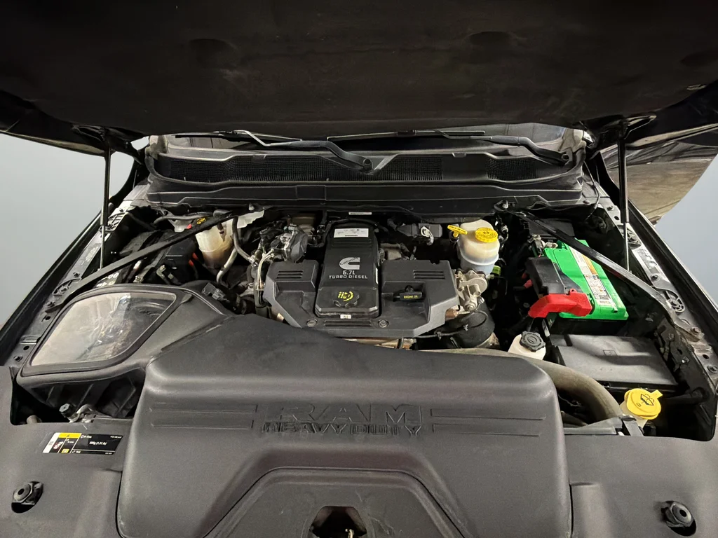 Used 2021 Gray Ram Laramie image 33