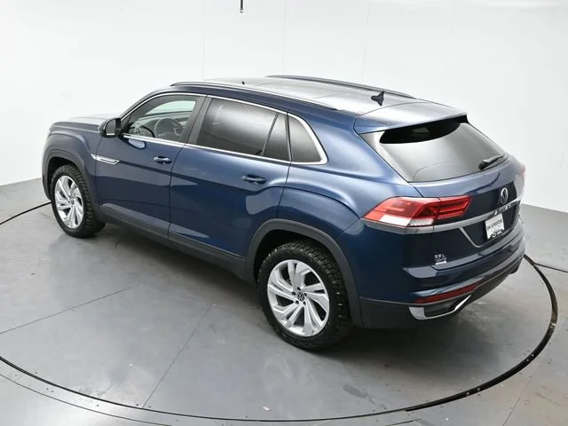 Used 2021 Blue Volkswagen 2.0T SEL image 38