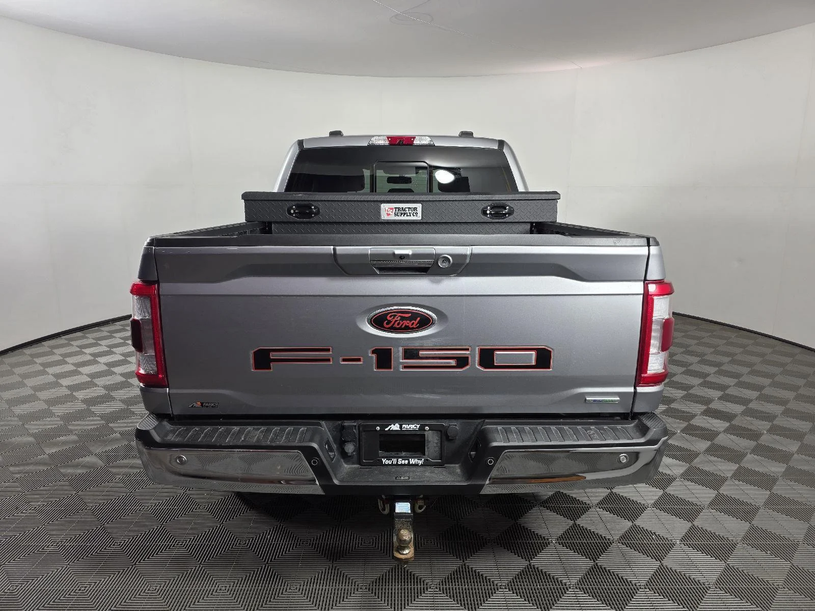 Used 2022  Ford LARIAT image 4