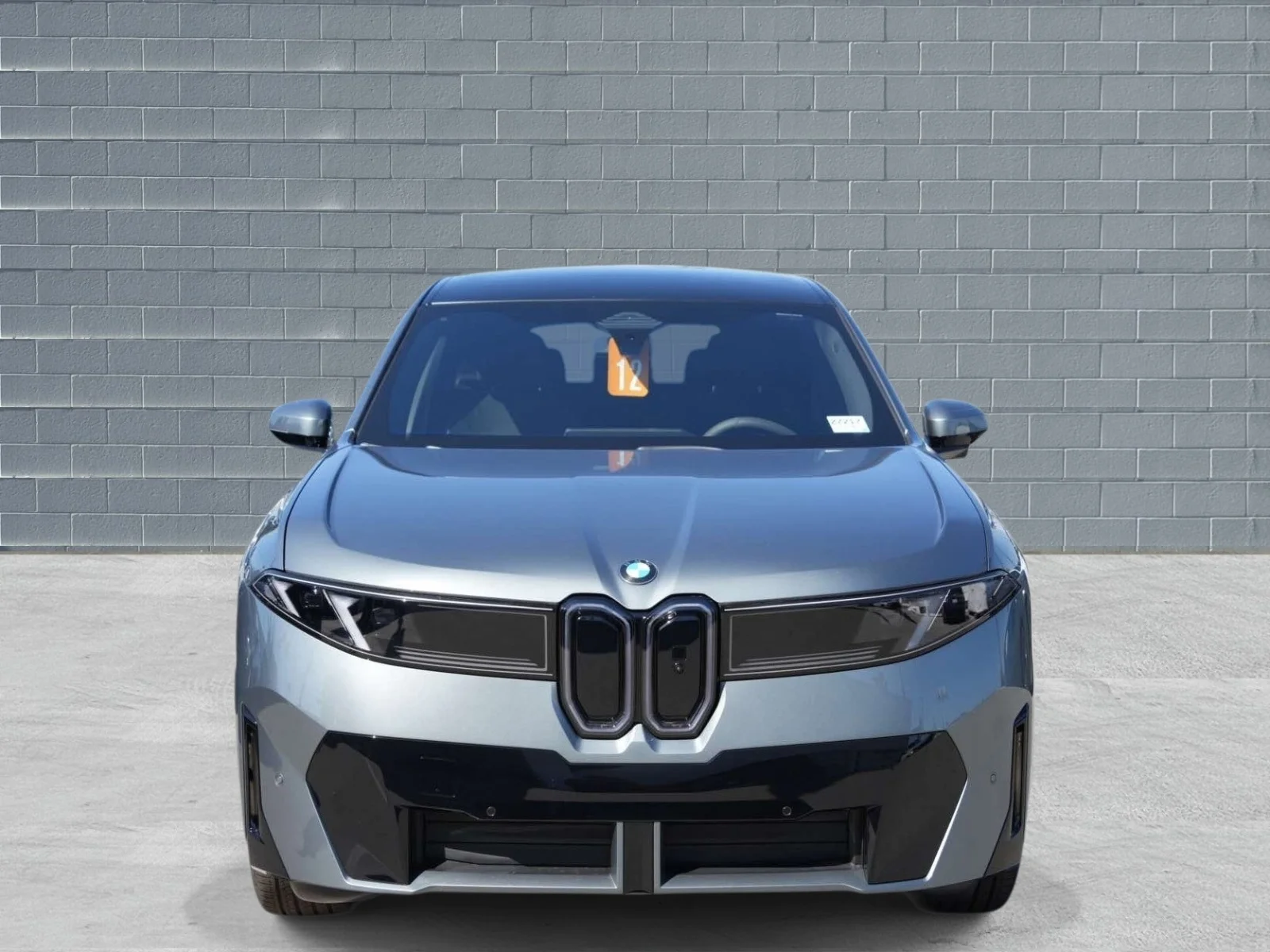 New 2027 Eucalyptus Green Metallic BMW 50 xDrive image 2
