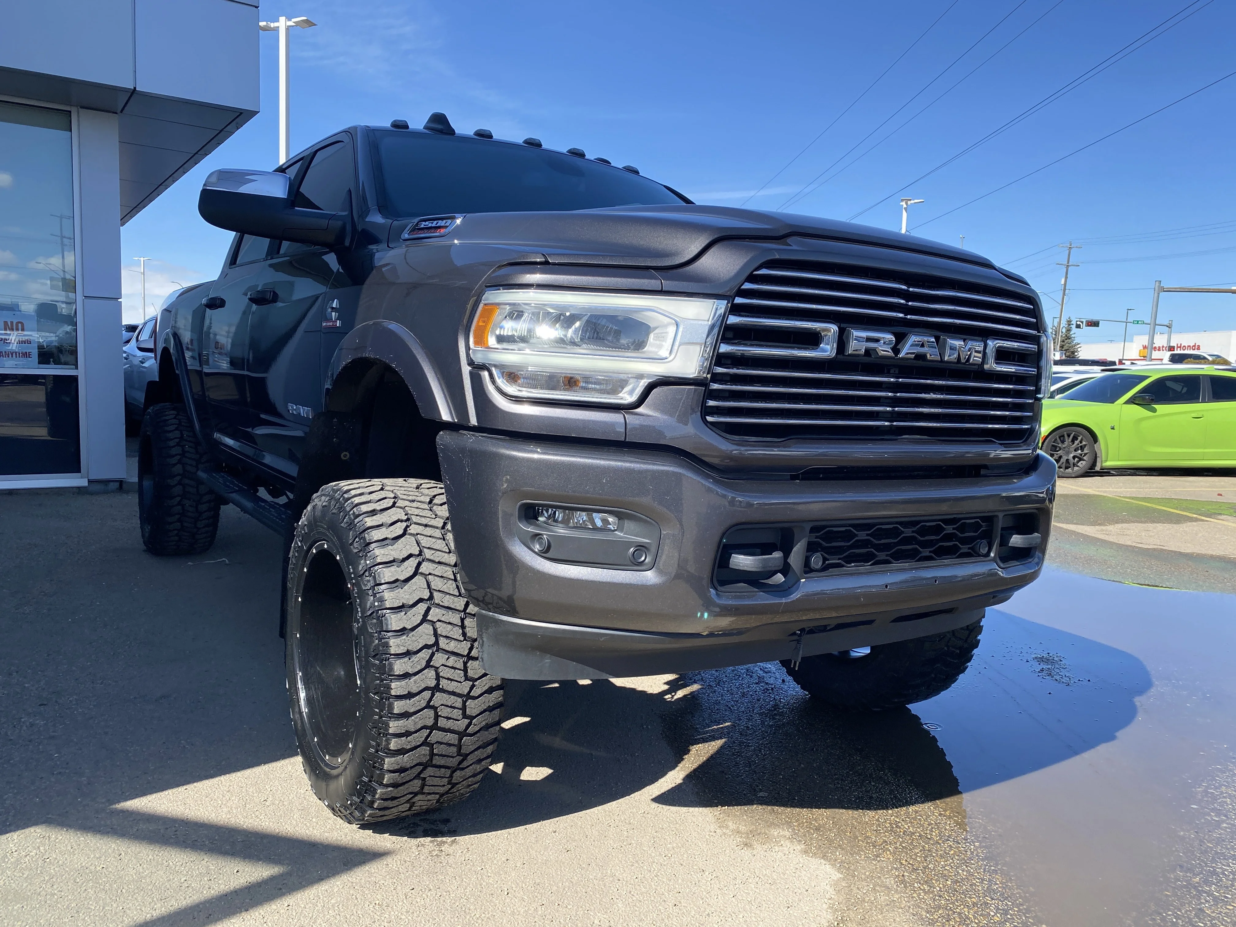 Certified Used 2022 Gray Ram Laramie * LIFTED * WHEELS AND TIRES * image 6