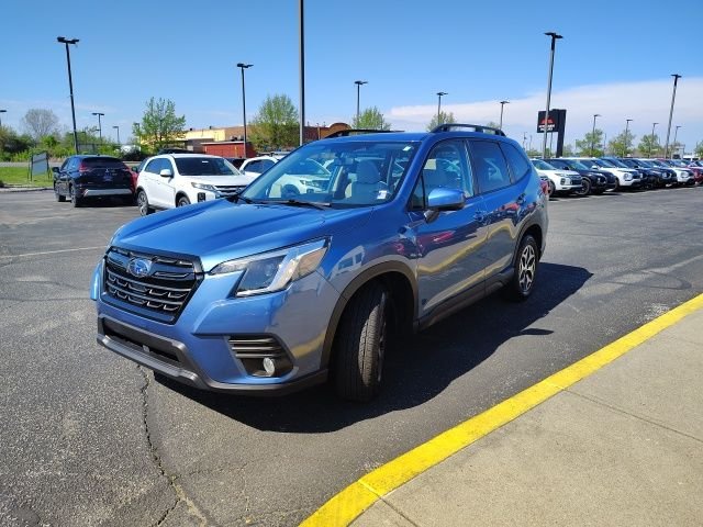 Used 2023 Blue Subaru Premium image 3