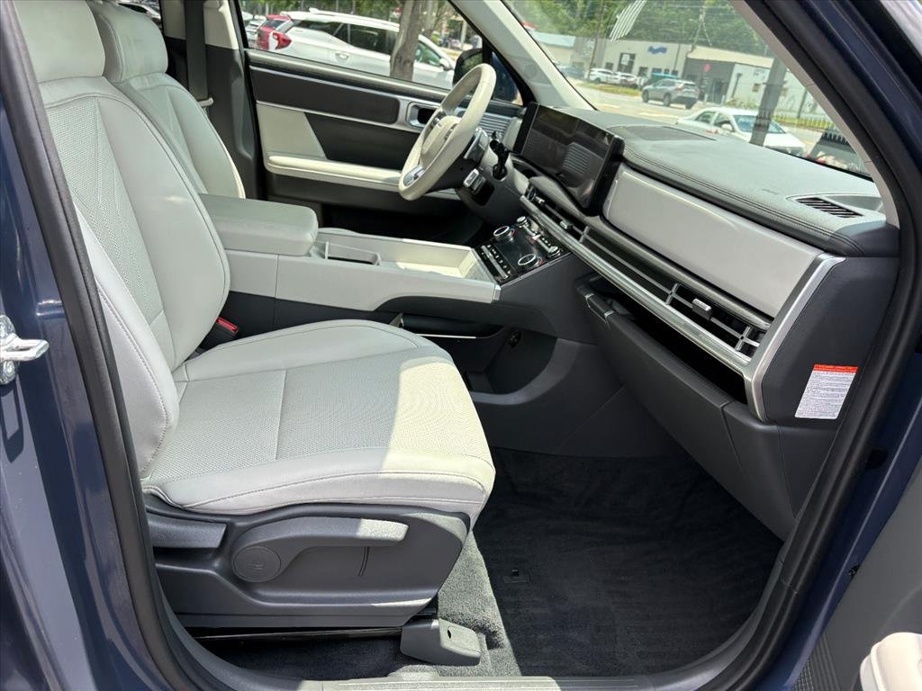 Used 2025 Atlantis Blue Hyundai SEL image 16