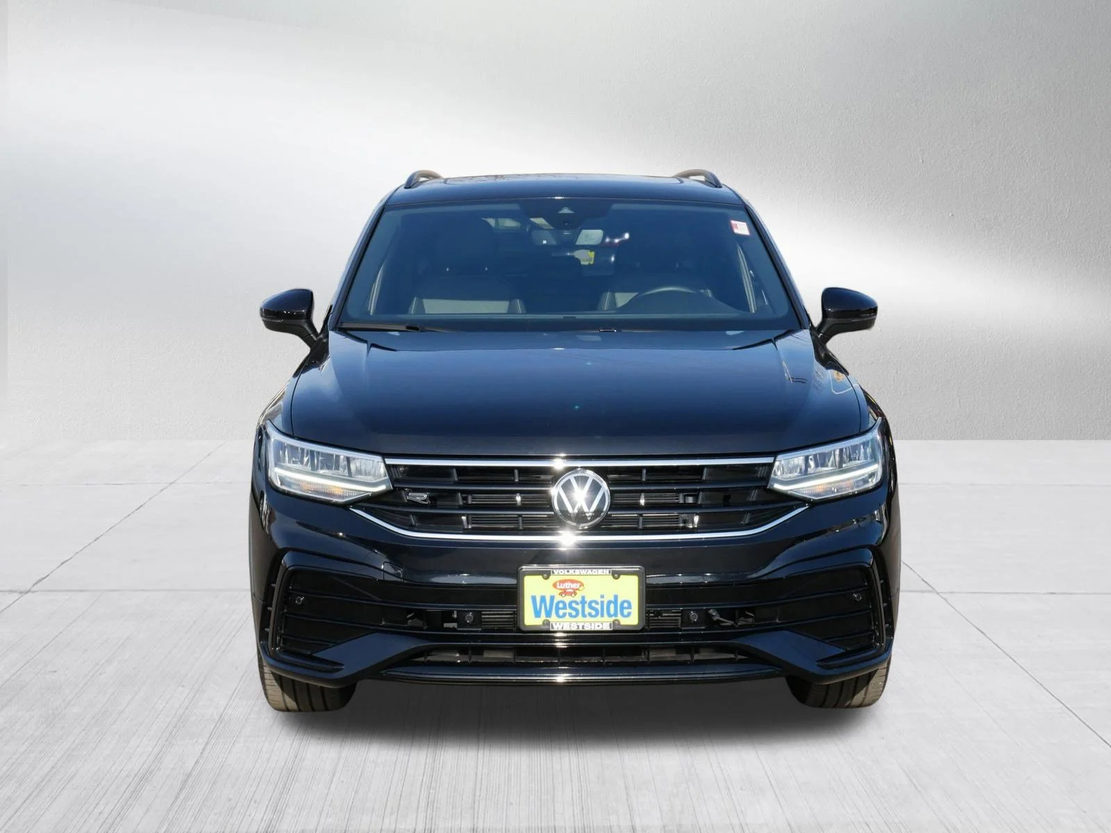 Certified 2024 Volkswagen Tiguan SE R-LINE BLACK with VIN 3VV8B7AX5RM205567 for sale in Saint Louis Park, Minnesota