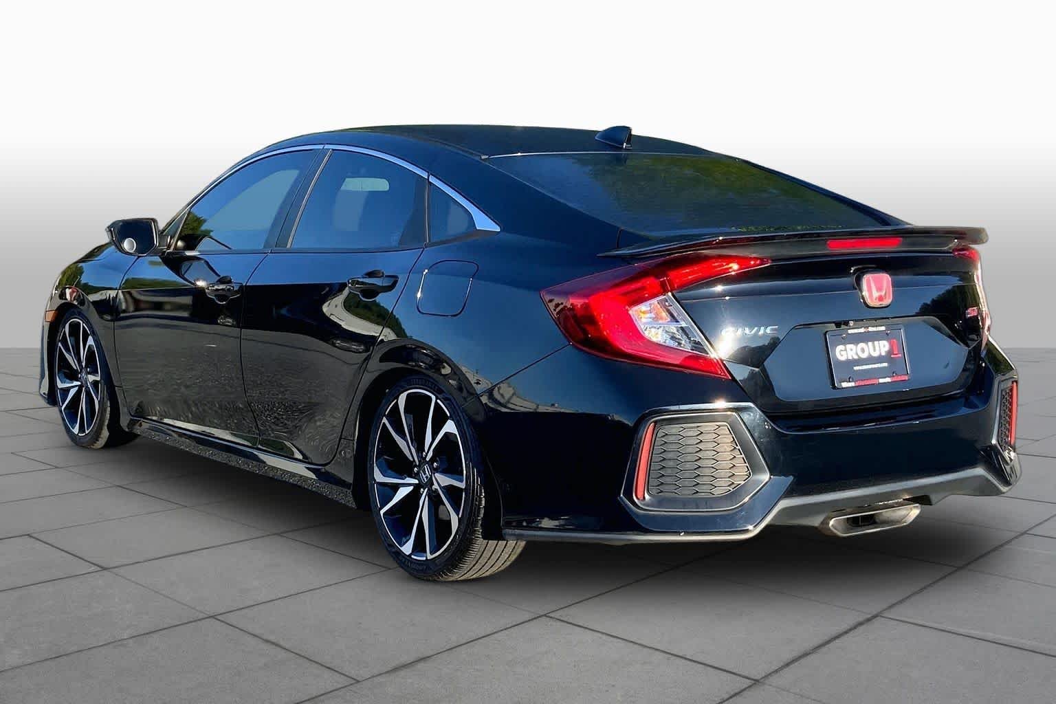 Used 2019 Crystal Black Pearl Honda  image 11