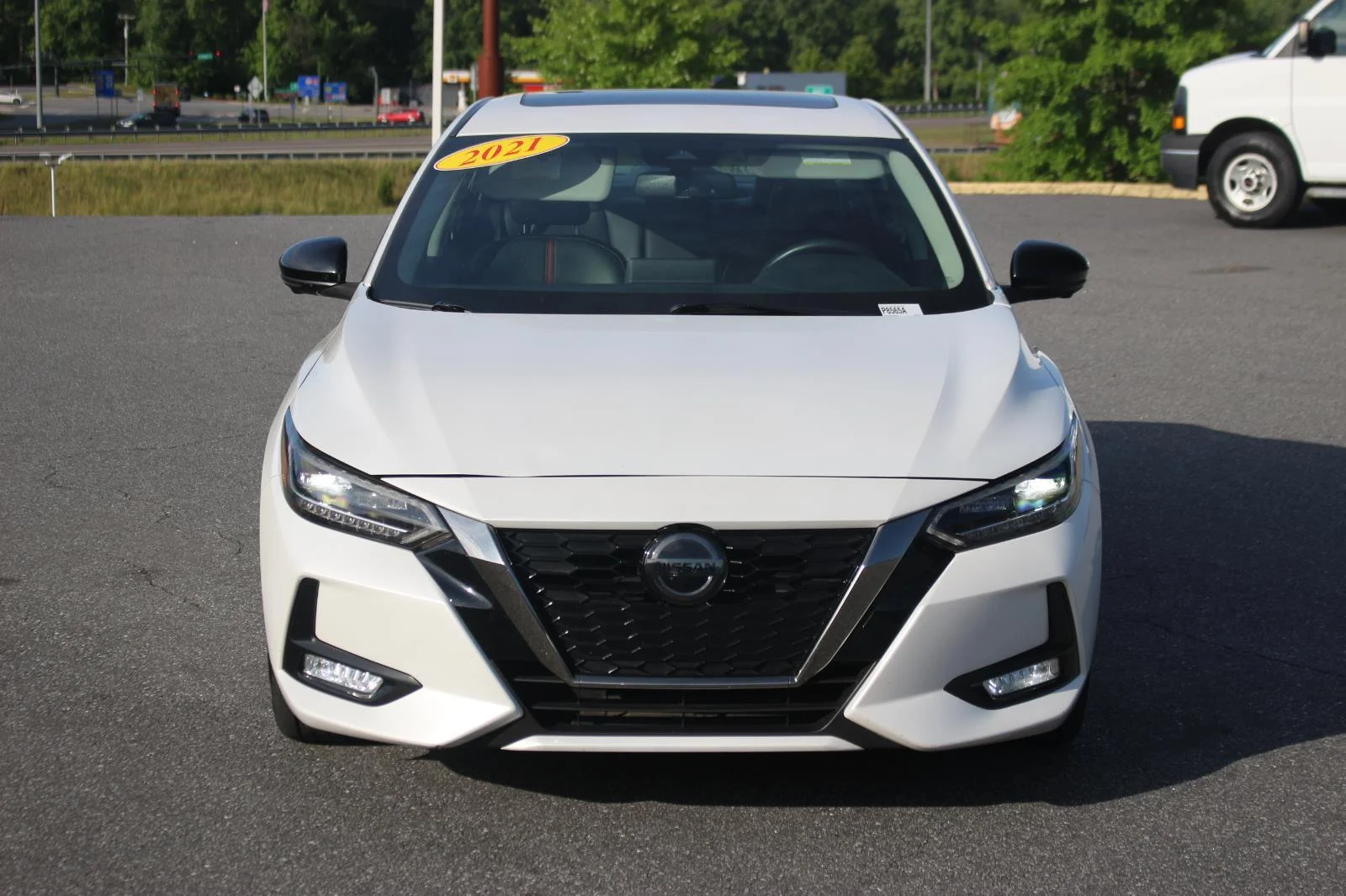 Used 2021 Nissan Sentra SR with VIN 3N1AB8DV9MY285590 for sale in Morganton, NC