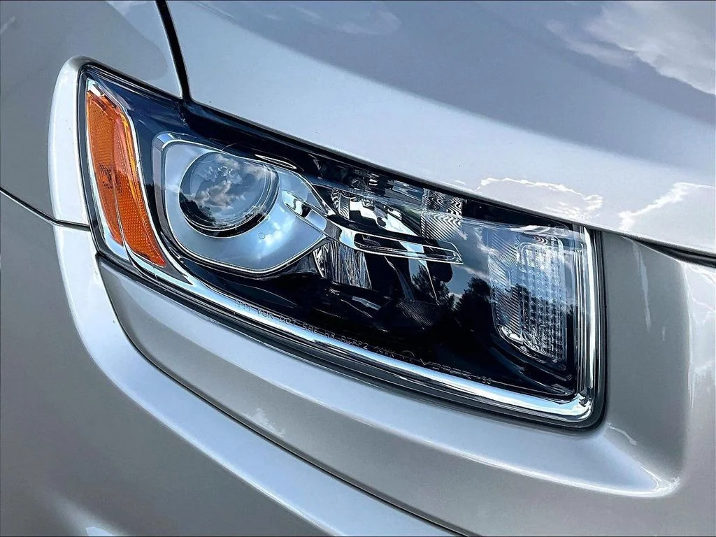 Used 2014 Beige Jeep Laredo image 29