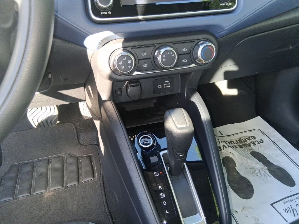 Used 2025 Black Nissan 1.6 SV image 13