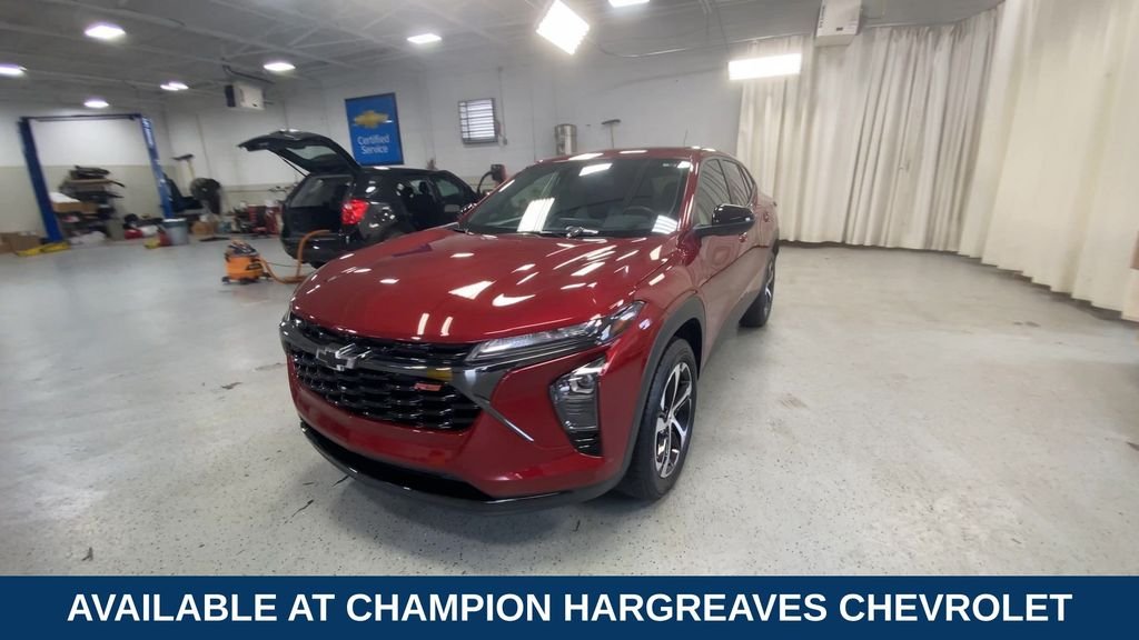 Used 2024 Crimson Chevrolet 1RS image 5