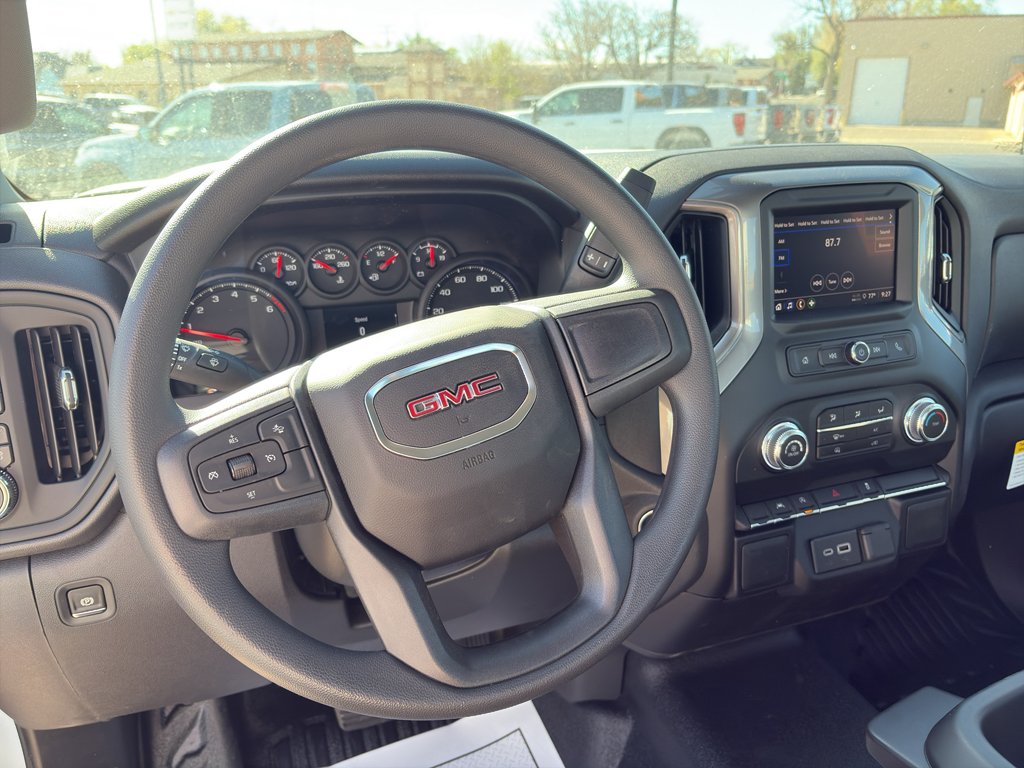 2026 GMC Sierra 1500 Pro - Photo 9
