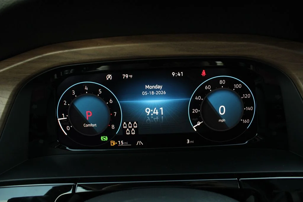 New 2026 Black Volkswagen 2.0T SE w/Technology image 11