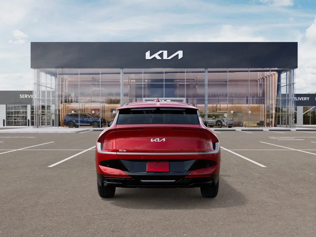New 2026 Red Kia Wind image 5