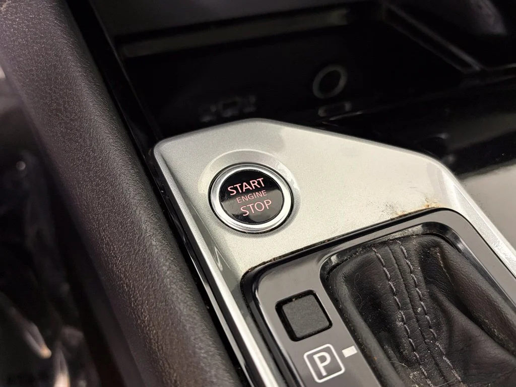 Used 2024 Red Nissan 2.5 SV image 27