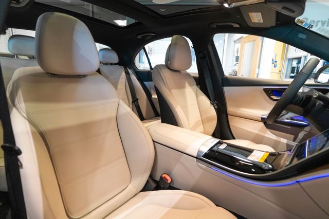 New 2026 Polar White Mercedes-Benz C 300 image 14