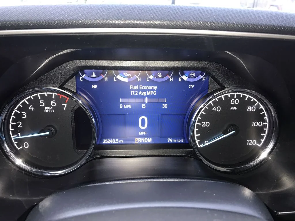 Used 2023 Silver Ford XLT image 15