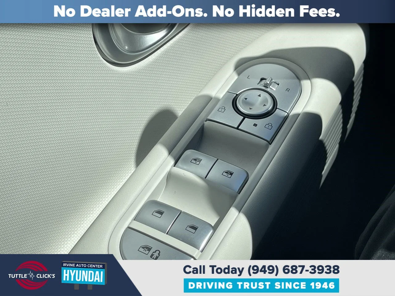 Used 2024 CYBER GRAY HYUNDAI SEL image 31