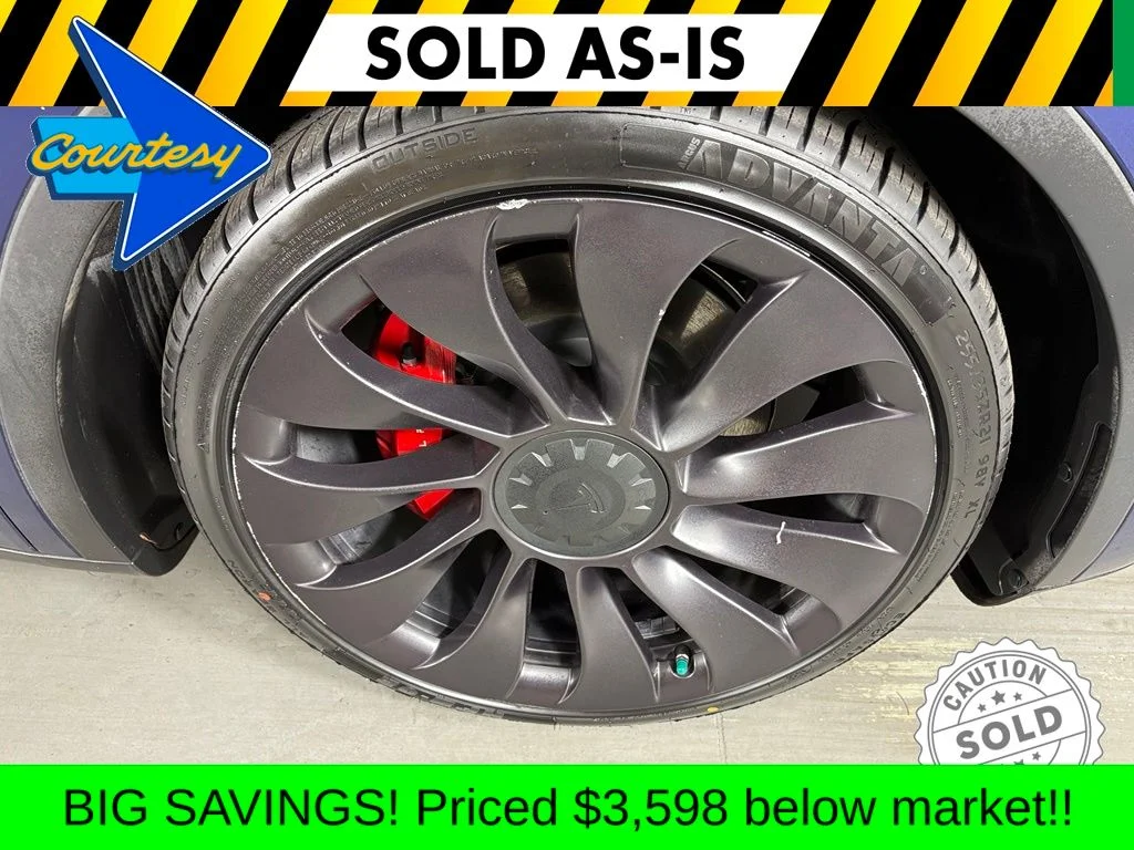 Used 2021 Blue Tesla Performance image 11