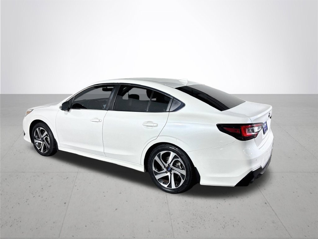 Used 2022 Crystal White Pearl Subaru Limited XT image 8