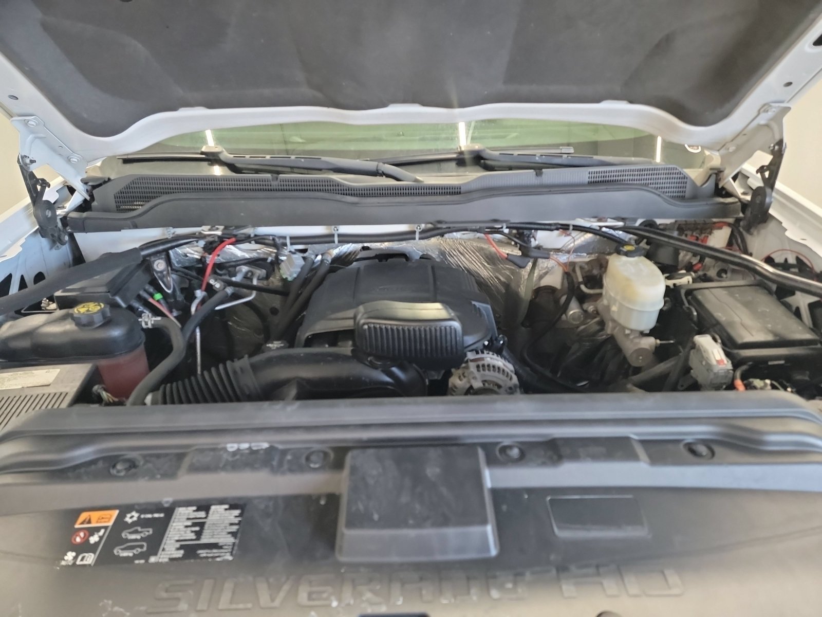 Used 2016 Summit White Chevrolet Work Truck image 21