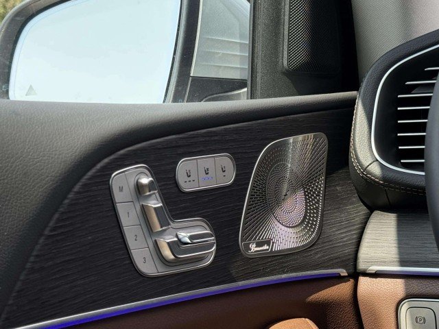 2026 Mercedes-Benz GLS Base - Photo 30