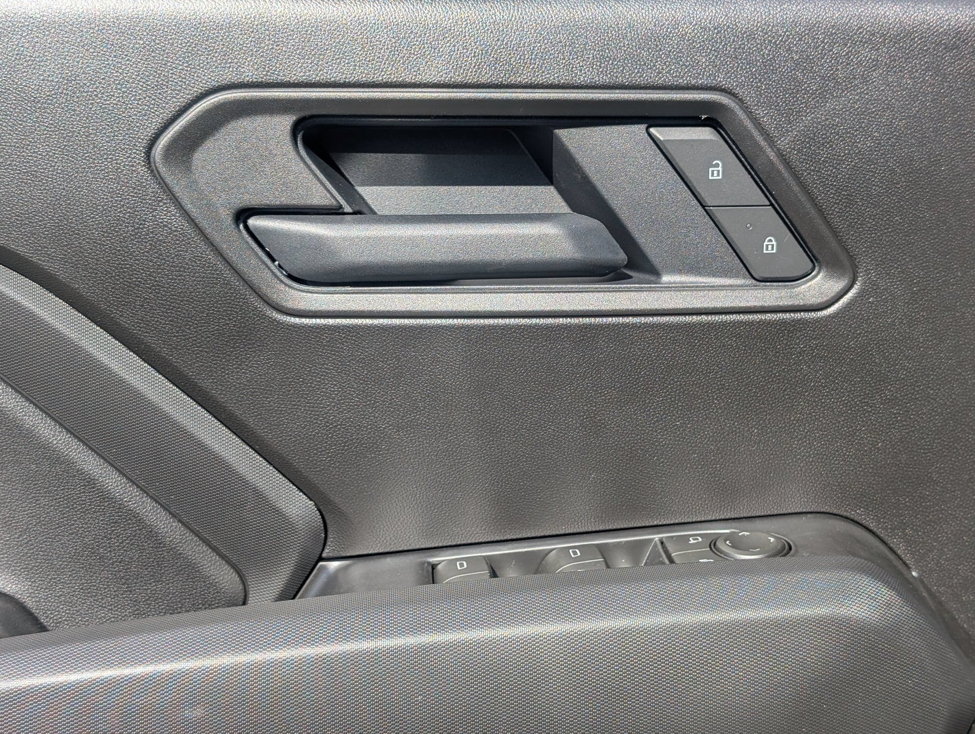 2026 Chevrolet Colorado Work Truck - Photo 18