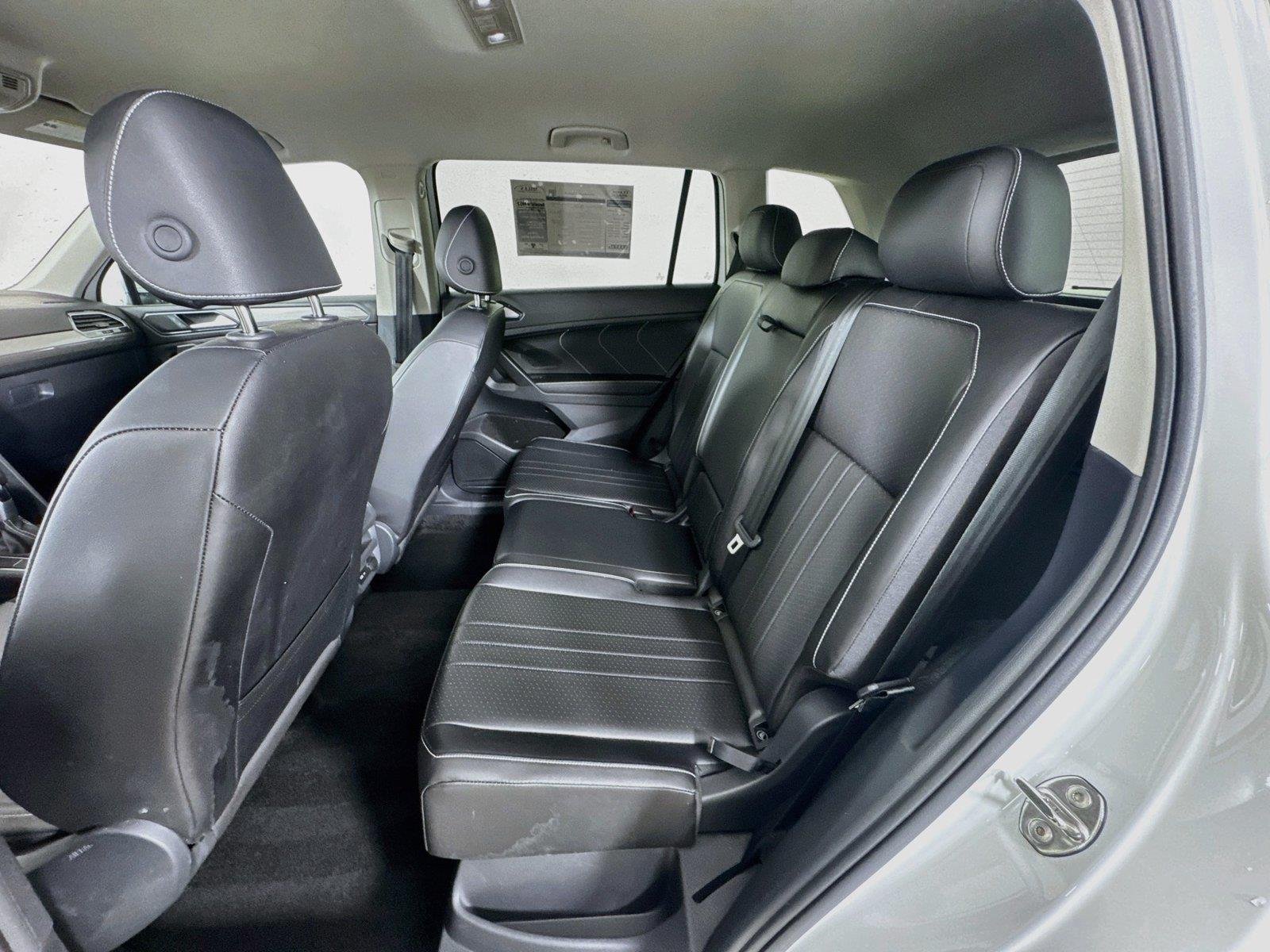 Used 2024 Pyrite Silver Metallic Volkswagen SE image 22